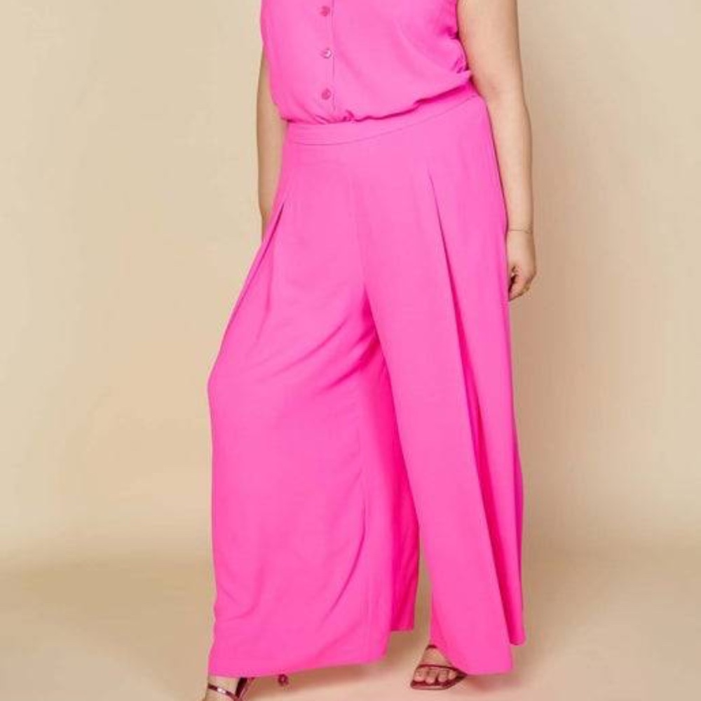 NWT Palazzo Ultra pink flowy pants